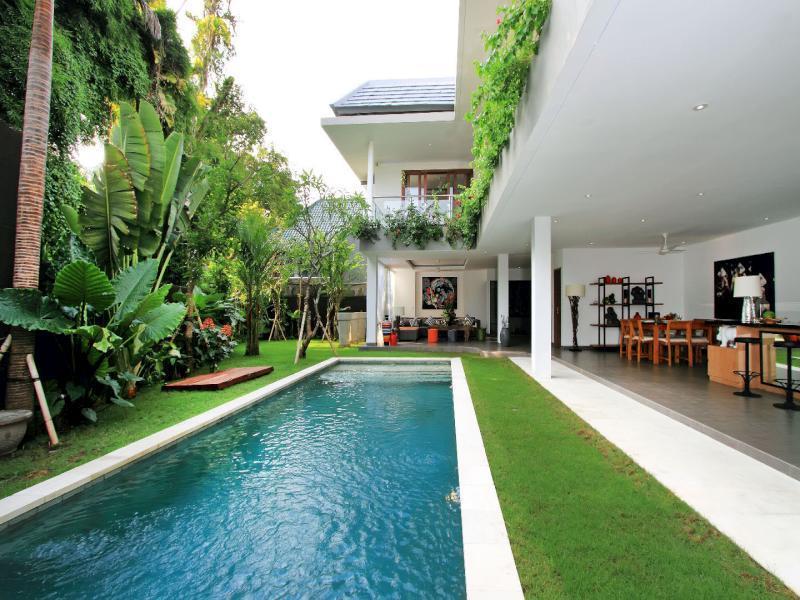 Villa Alopa Seminyak